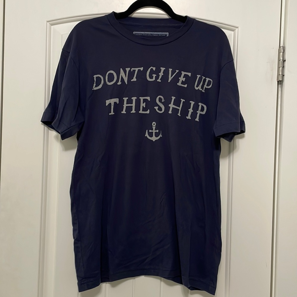 ‘Don’t Give Up The Ship’ T-Shirt